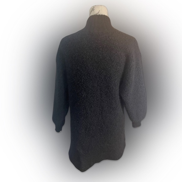 Magnolia Sweater - Picture 4 of 6